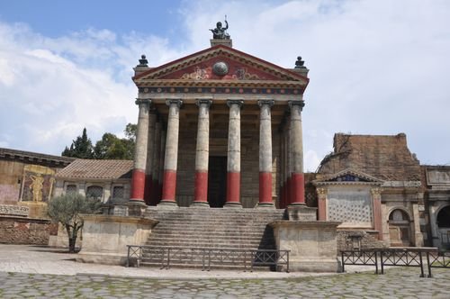 Reconstrução do Templo de Saturno na série de tv da HBO, Roma.