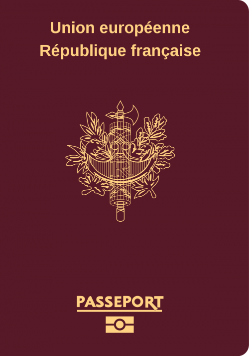 A capa do passaporte francês com o fasces claramente visível ao centro.