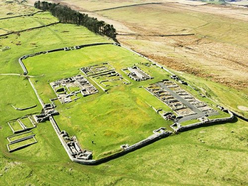 Ruínas do forte romano de Housesteads, na Muralha de Adriano.