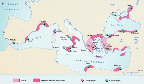 Mapa com a localização das principais colônias gregas no Mediterrâneo e no Mar Negro. Via Disciplina de História.